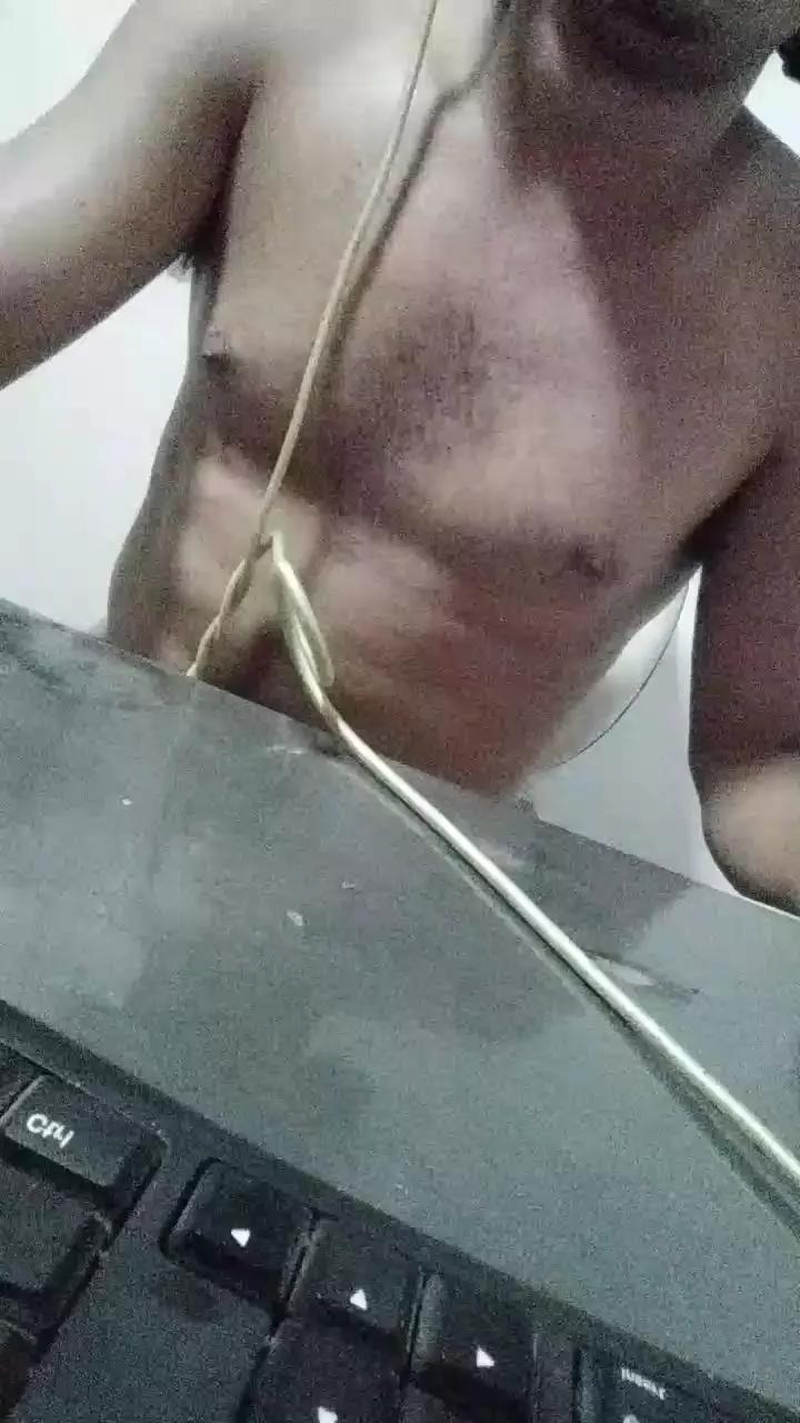 kevincho27 on Cam4 