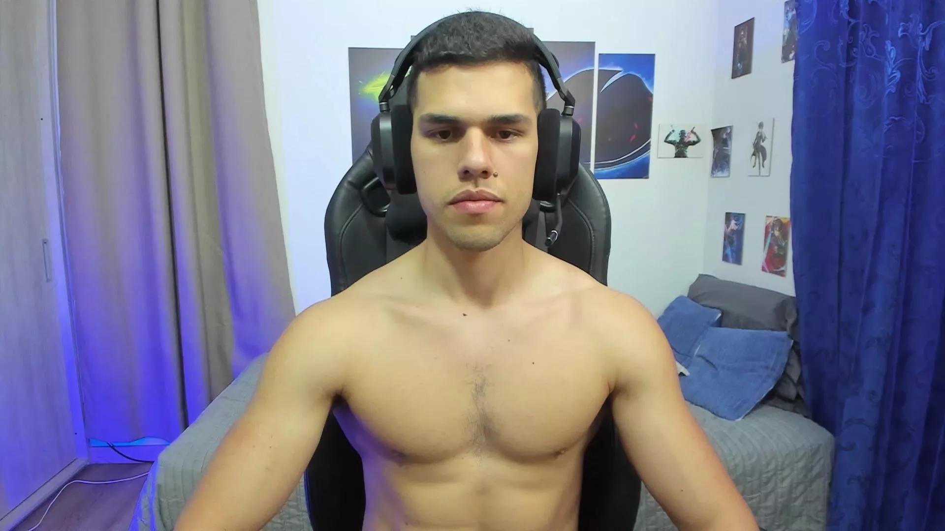 KiritoJacob on Cam4 