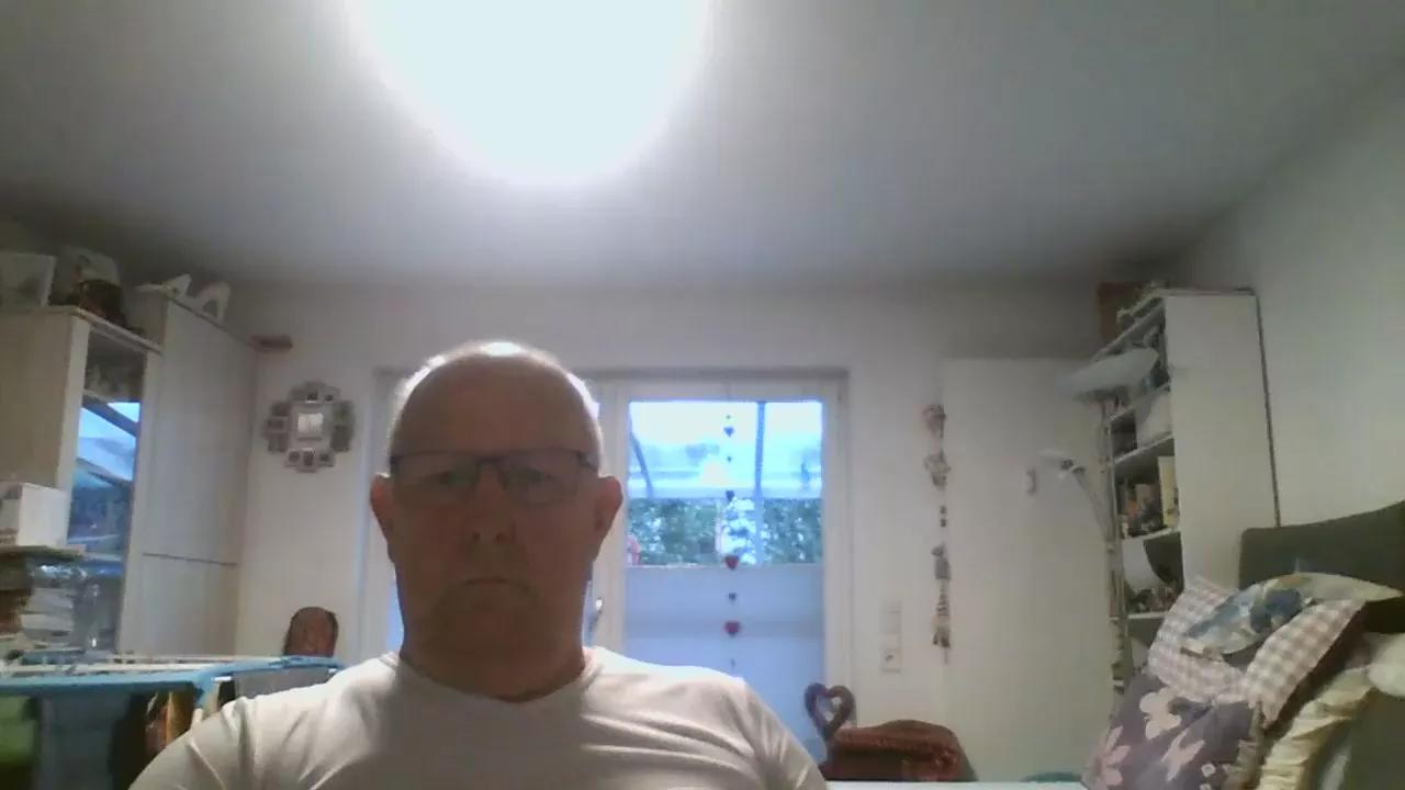 klaus4457 on Cam4 