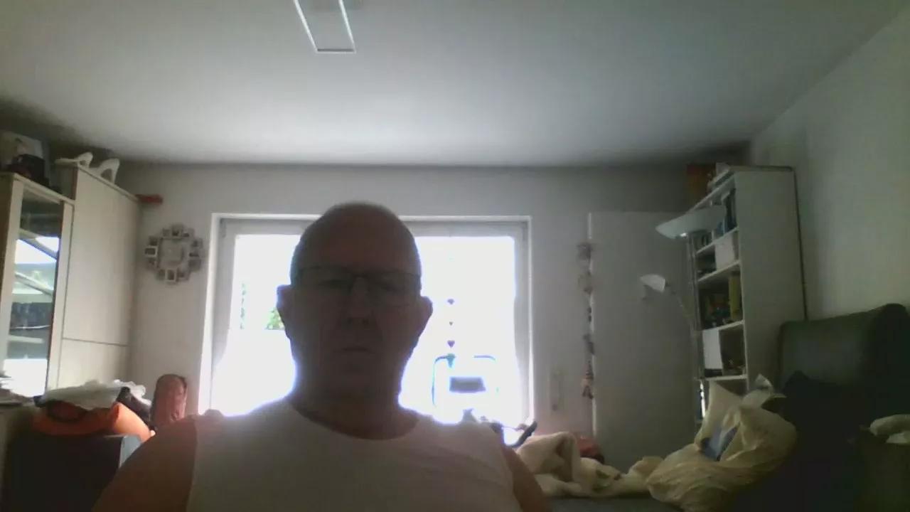 klaus4457 on Cam4 