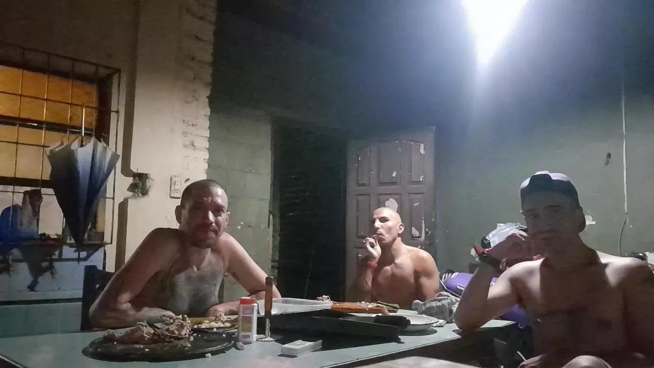 lada878 on Cam4 