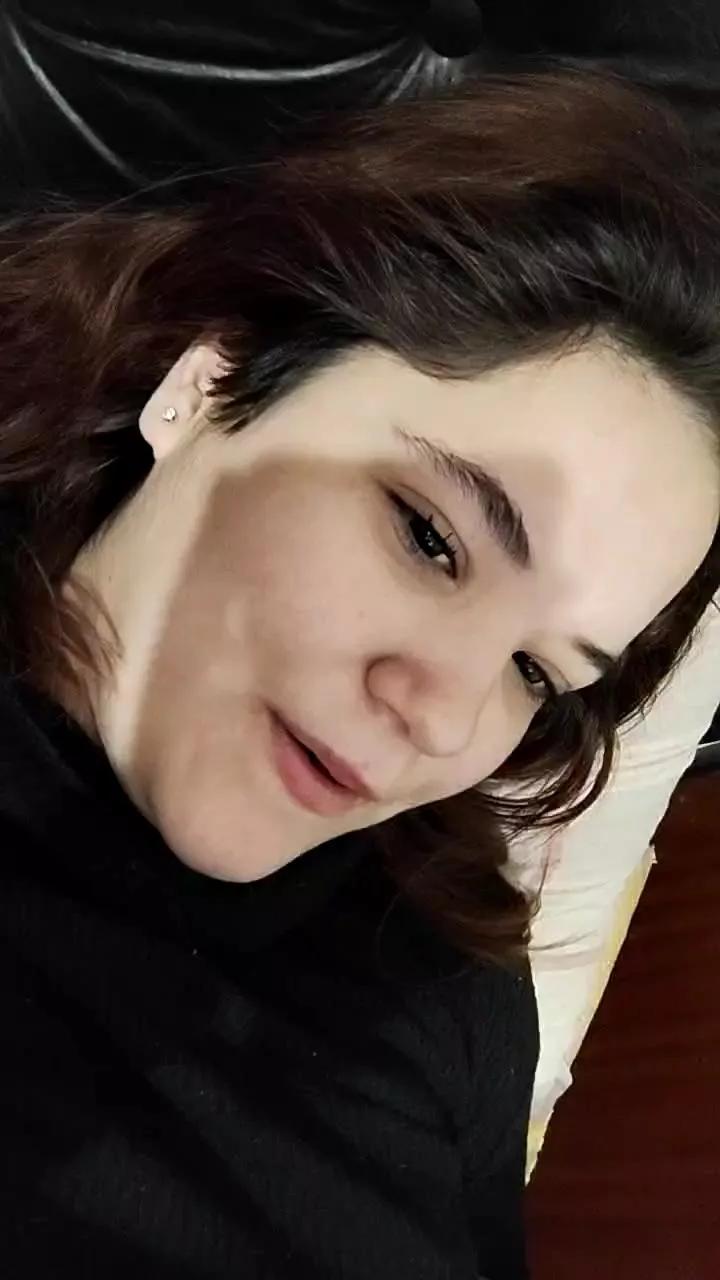 LaSantitaa1 on Cam4 
