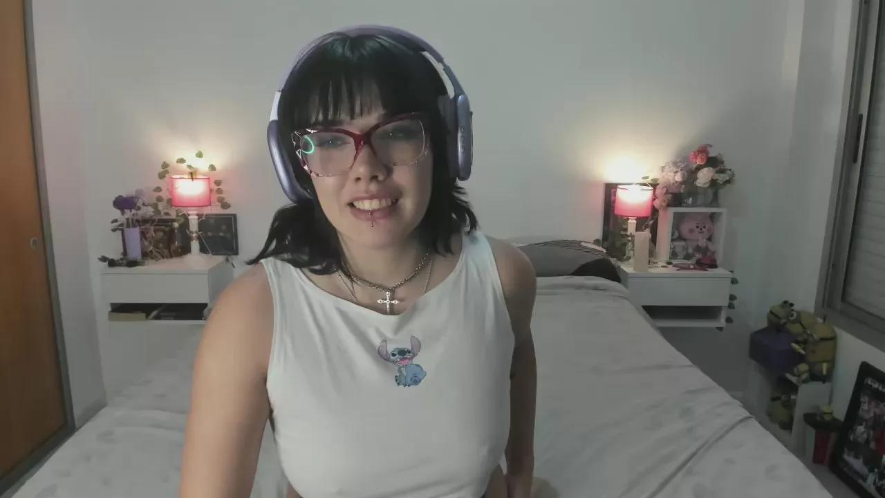 lennamoon on Cam4 