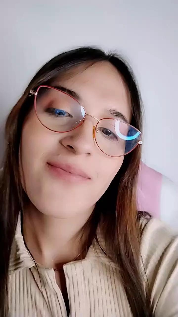 LilaMartinry on Cam4 