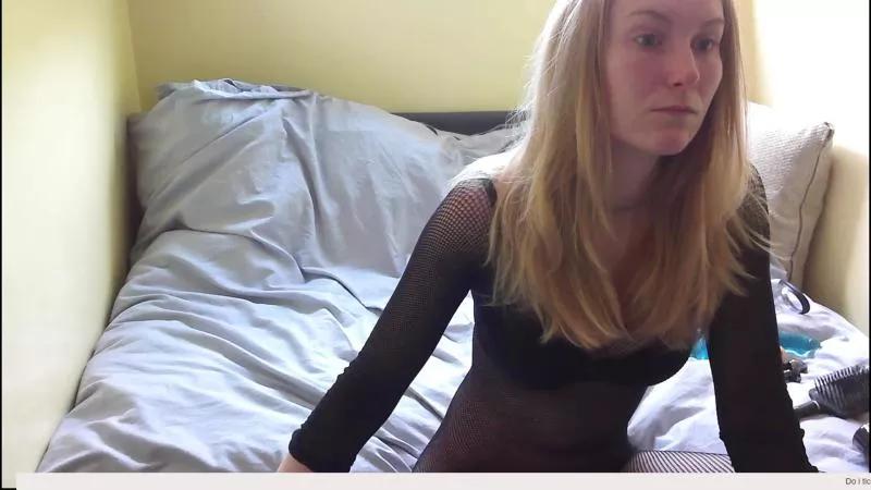 LilMissTightPus on Cam4 