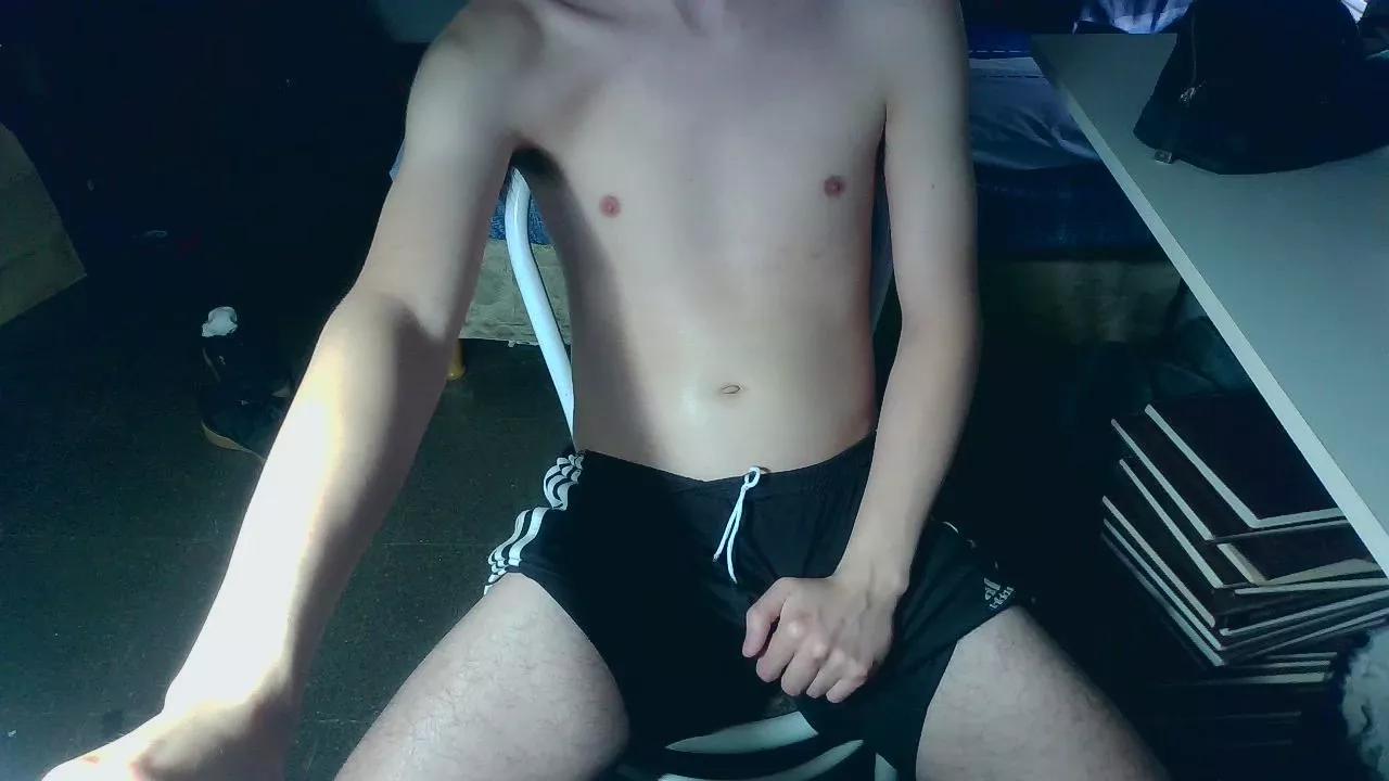 LimitBraker on Cam4 