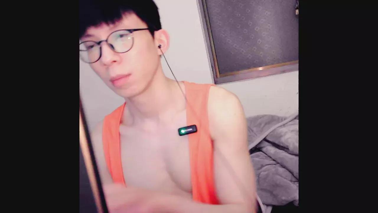 Linchienchih on Cam4 