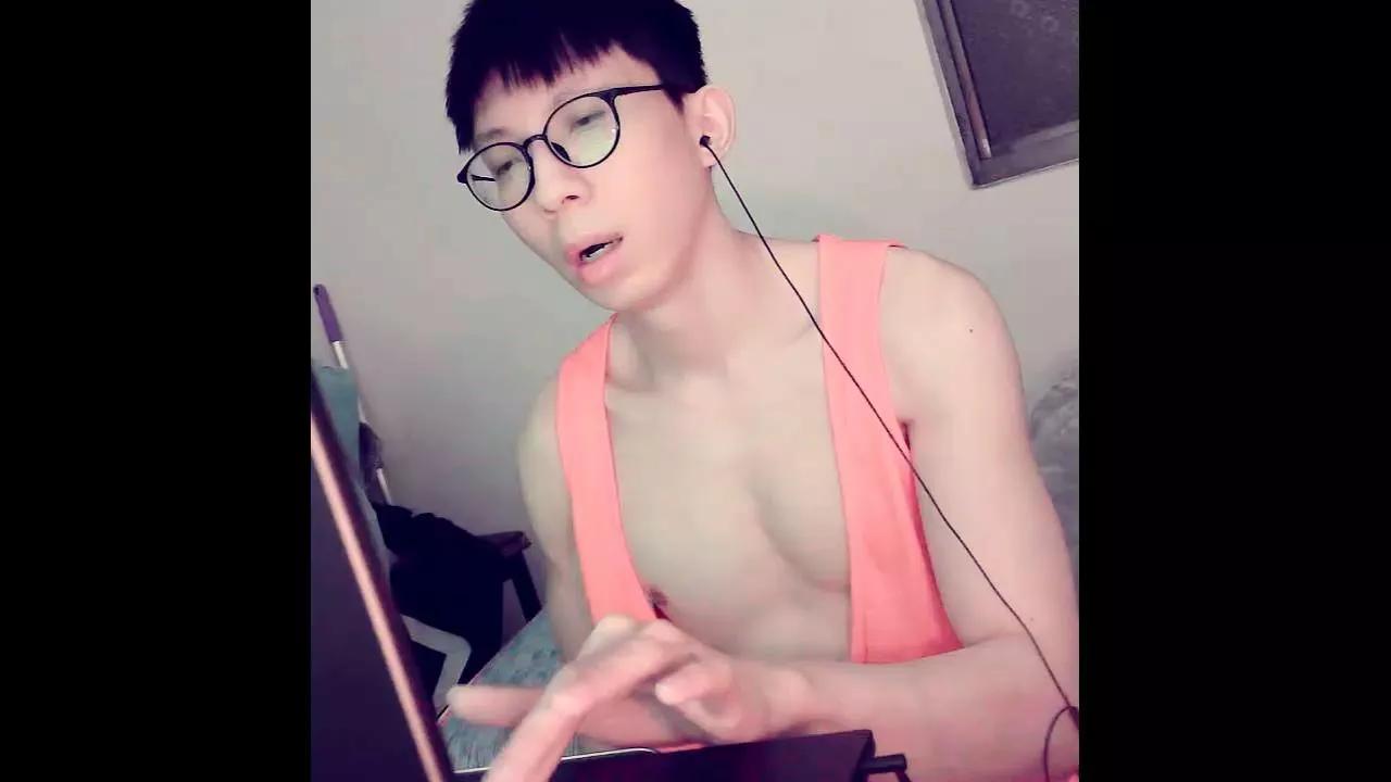 Linchienchih on Cam4 