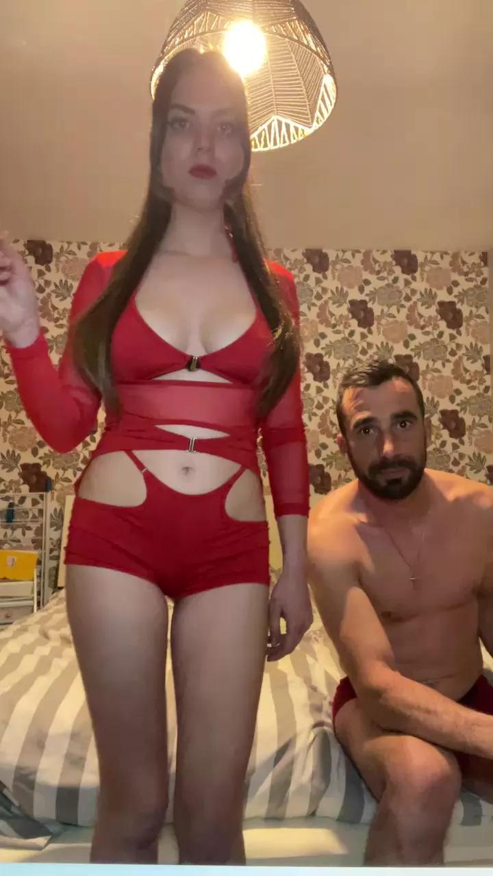 Lovecha_ on Cam4 