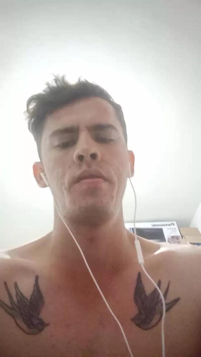 LuigiHL on Cam4 