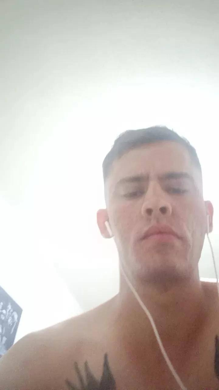 LuigiHL on Cam4 