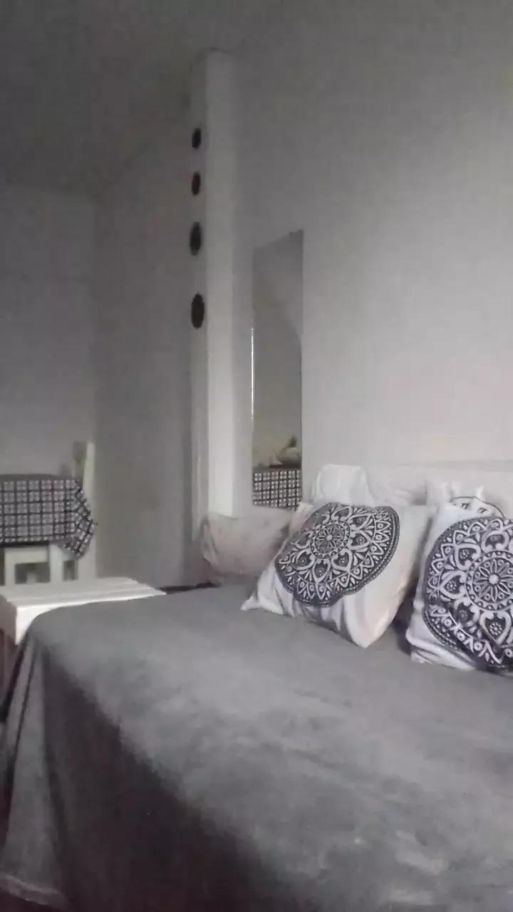 luli70hot on Cam4 