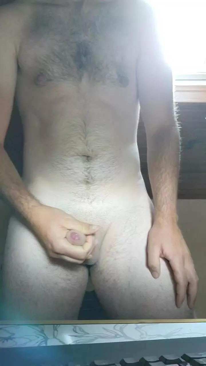 MadYack32 on Cam4 