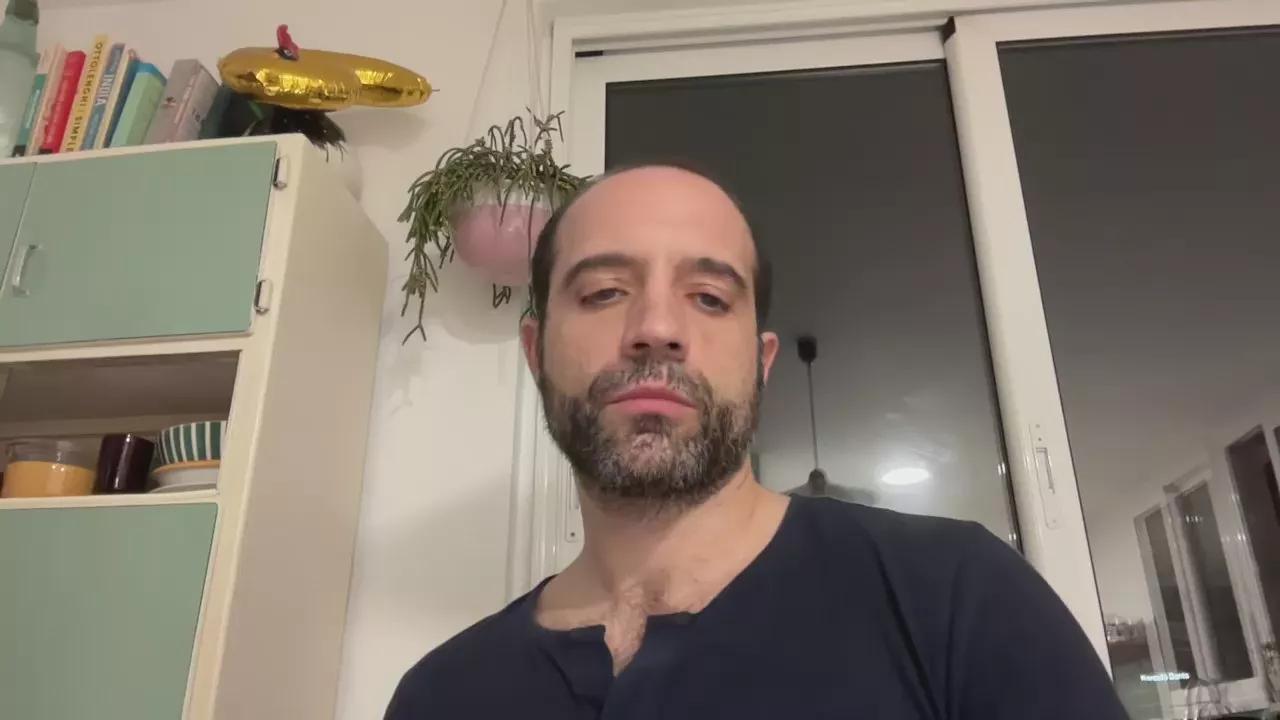 mammamia869 on Cam4 