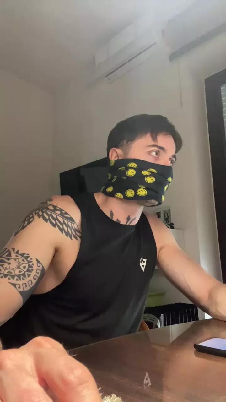 Marcodd89 on Cam4 