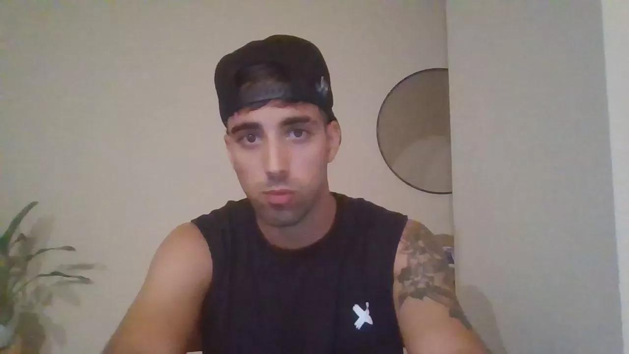 marquitos253 on Cam4 