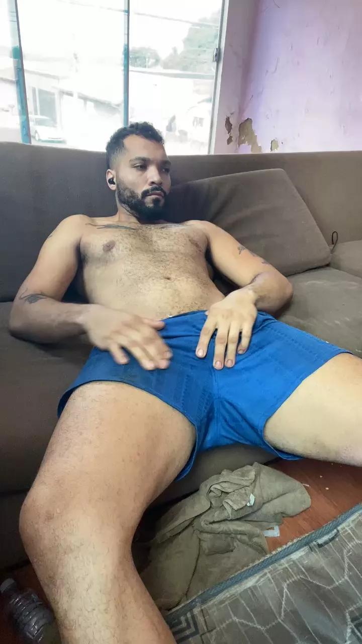 Marrento45 on Cam4 