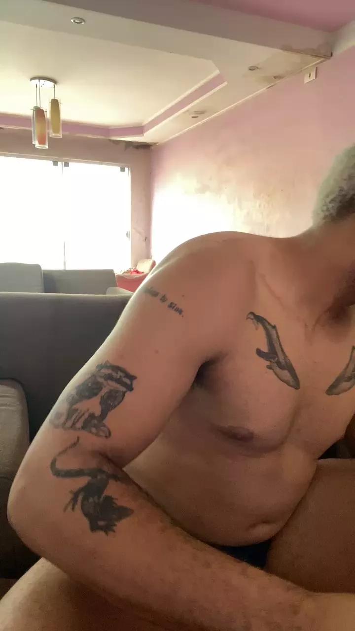 Marrento45 on Cam4 