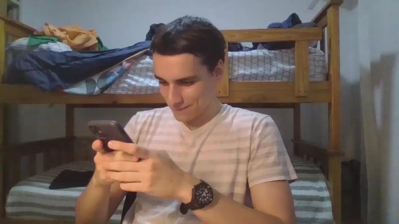 Martin_1232_ on Cam4 