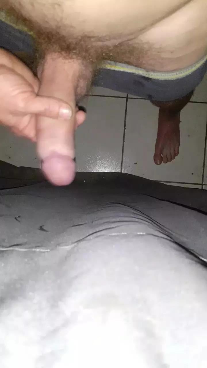 Mateur3pieces on Cam4 