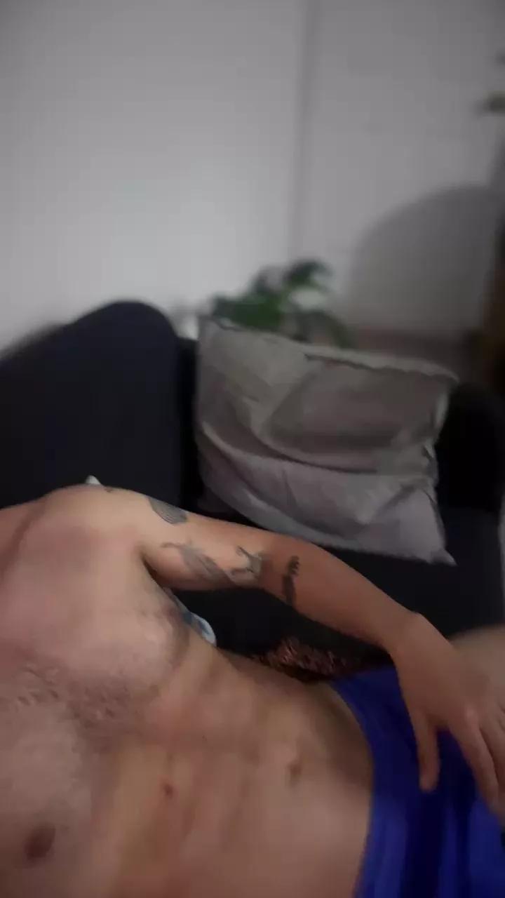 MauriciosPizza on Cam4 