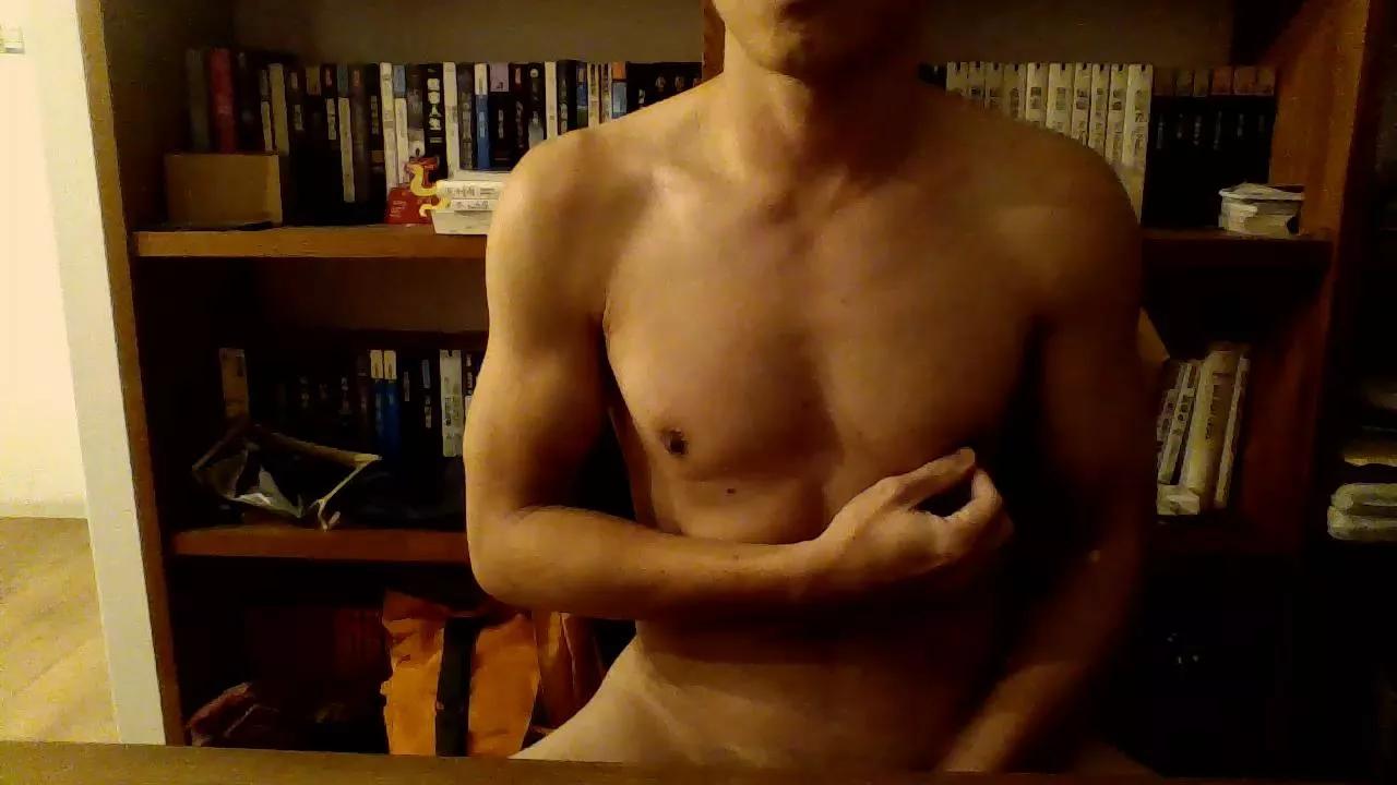 max11131719 on Cam4 