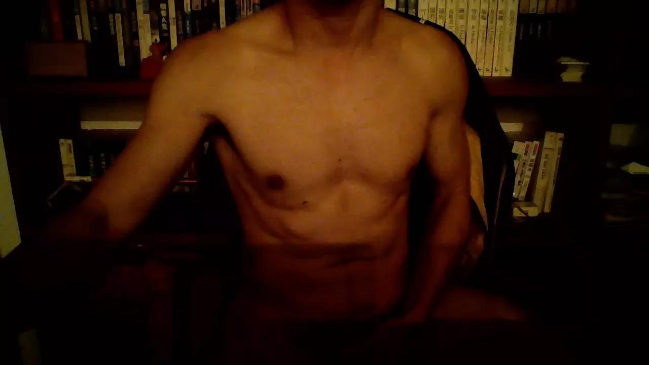 max11131719 on Cam4 