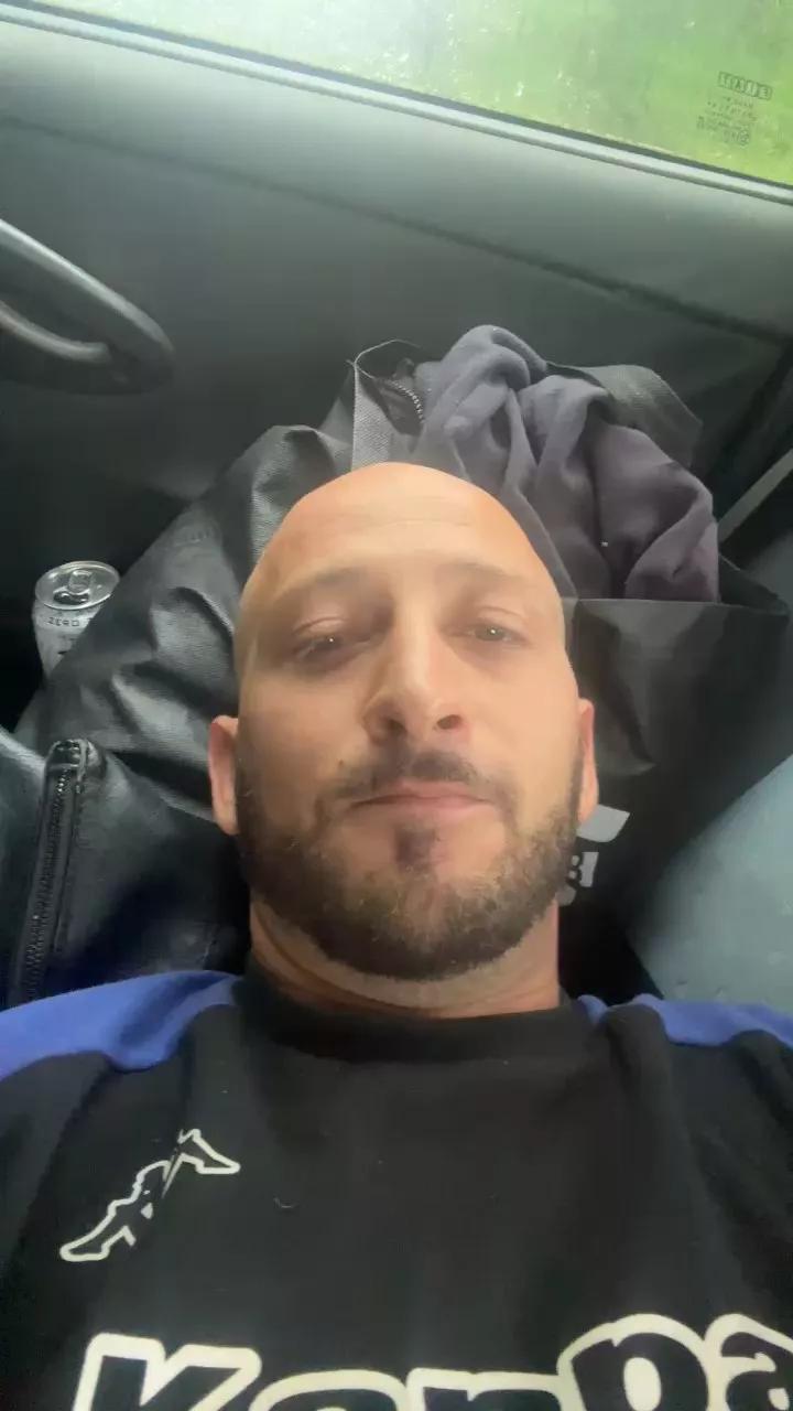 Mazzetta1988 on Cam4 