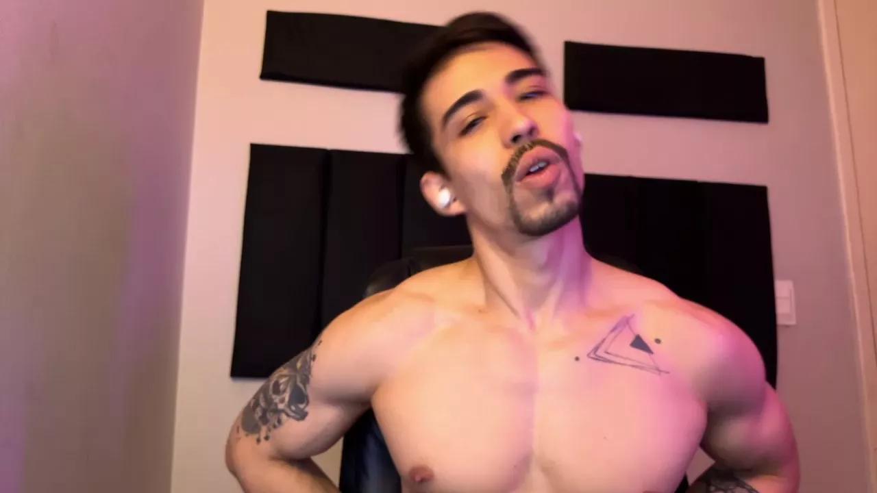 mettew22c on Cam4 