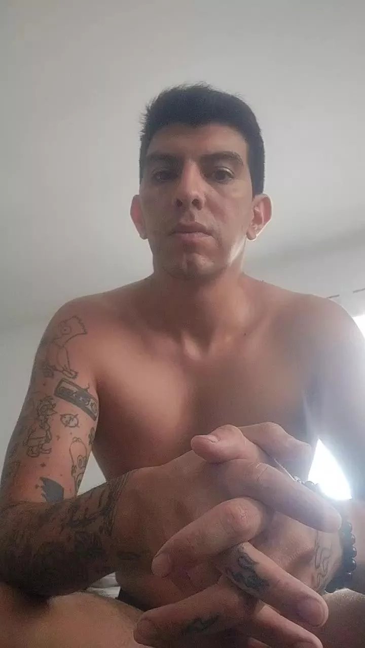 Offline Michaelmichael on Cam4