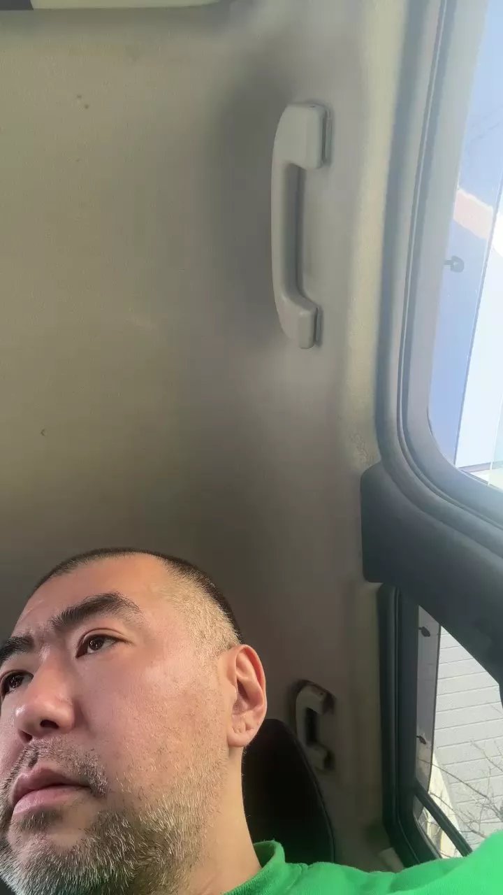 Offline mikkun on Cam4