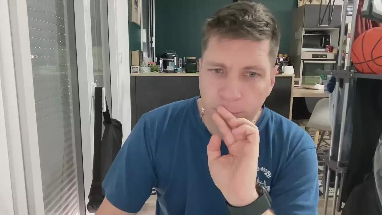 miklp1984 on Cam4 