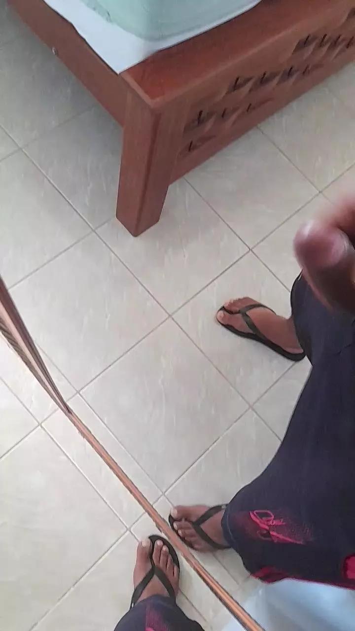Morenodiscret35 on Cam4 