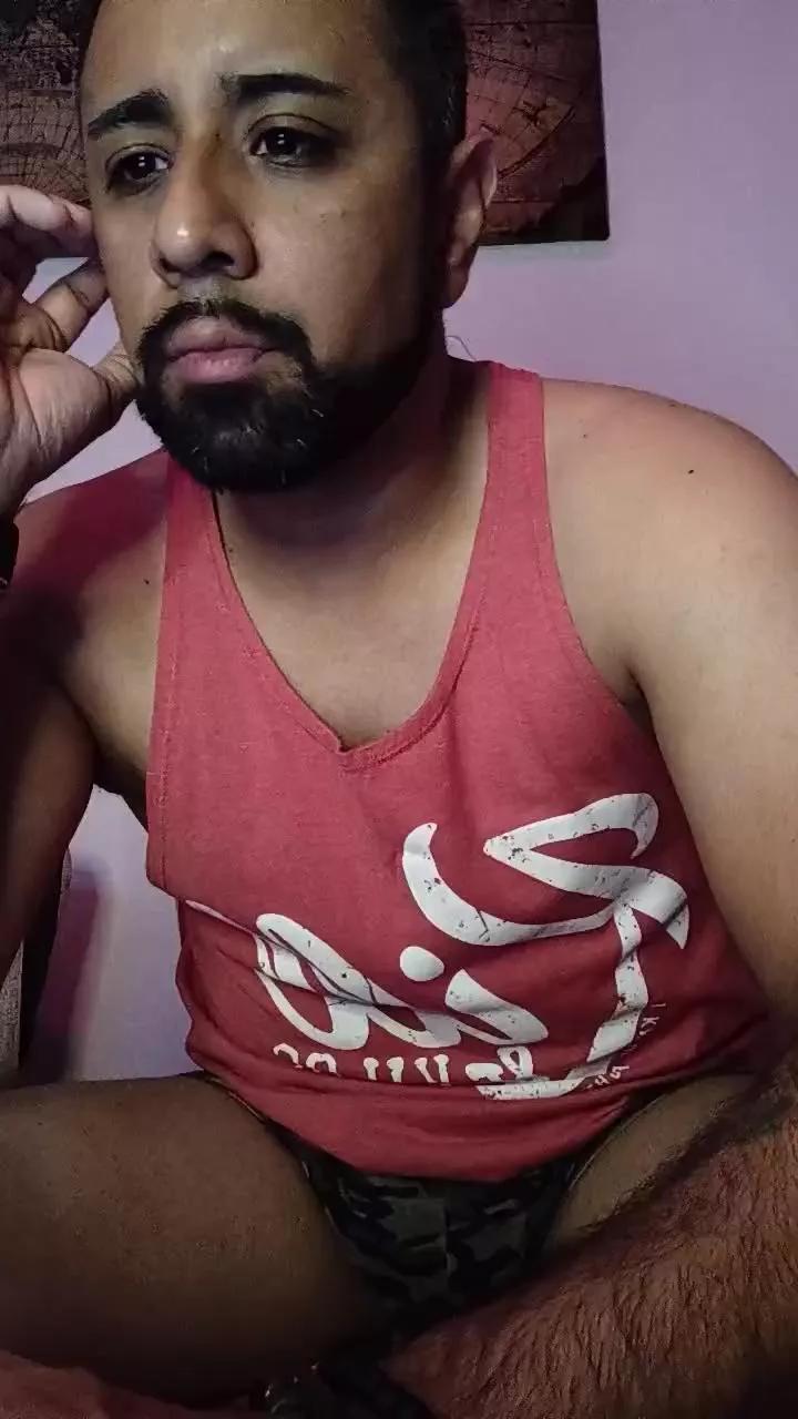 Morochiooo35 on Cam4 