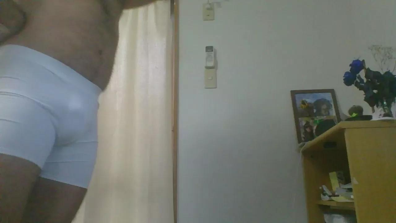 Mr_RA on Cam4 