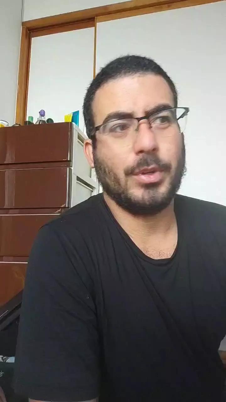 Mr_RA on Cam4 