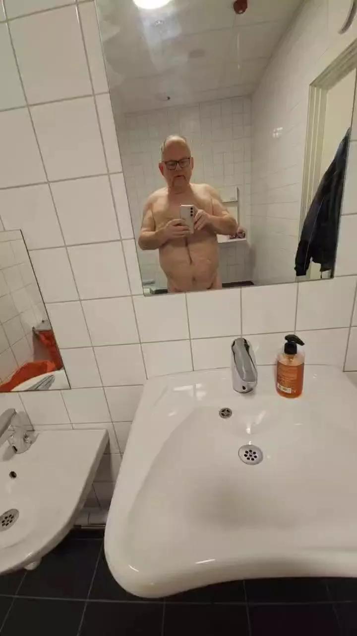 mullig57 on Cam4 