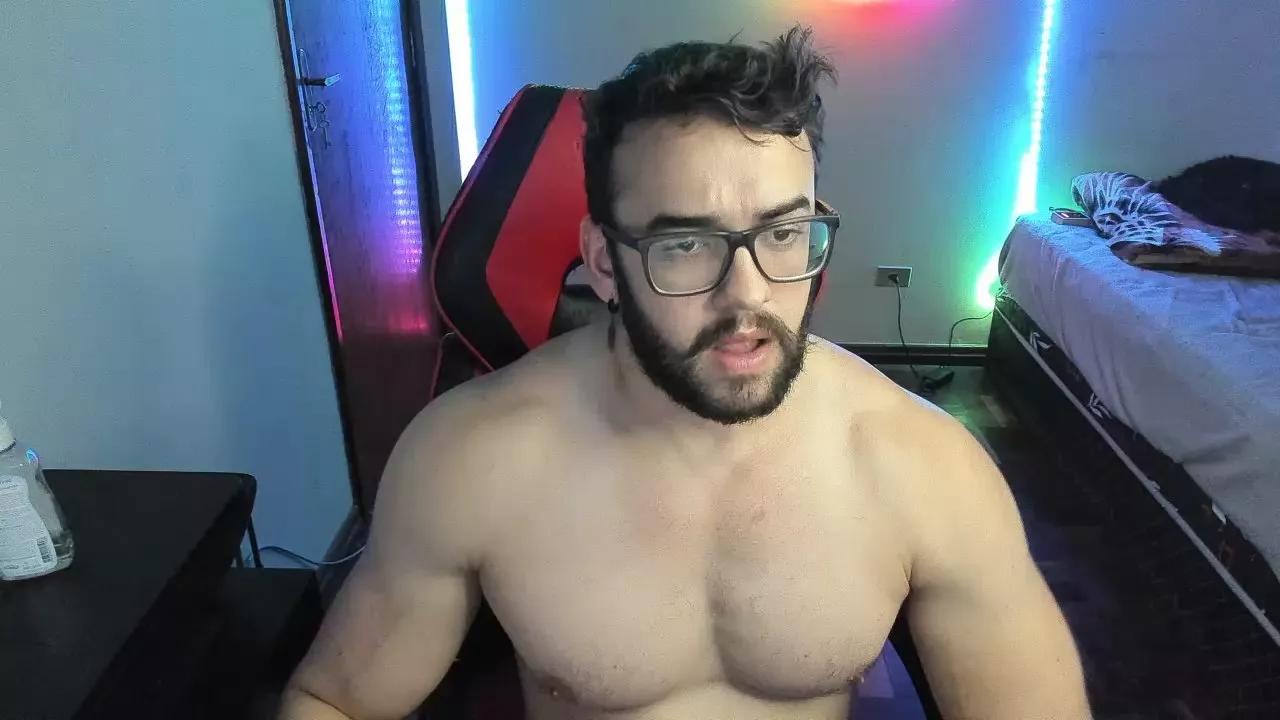 musclejohn30 on Cam4 