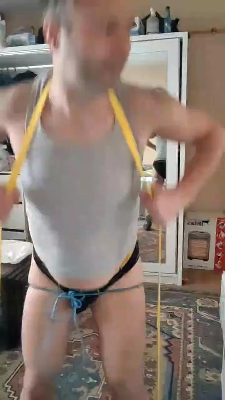 muscularbigcock on Cam4 