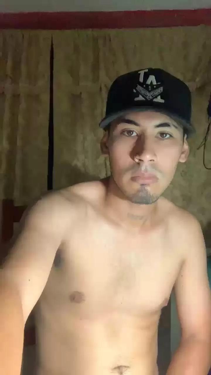 NanetBoy on Cam4 