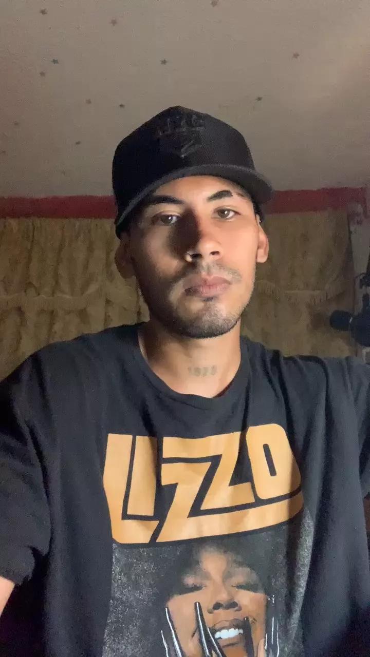 NanetBoy on Cam4 