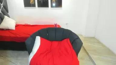 naommykristenn on Cam4 