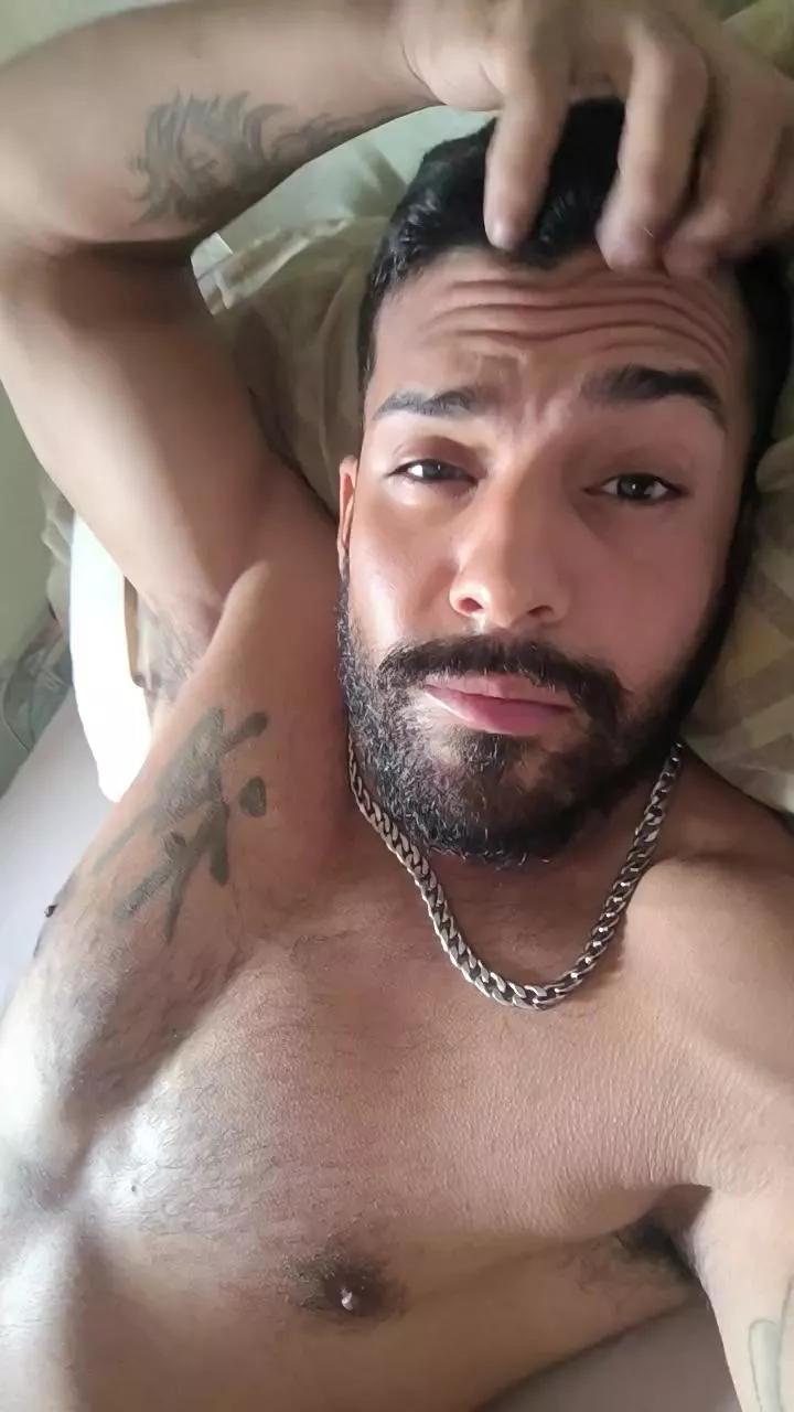 negobrack on Cam4 