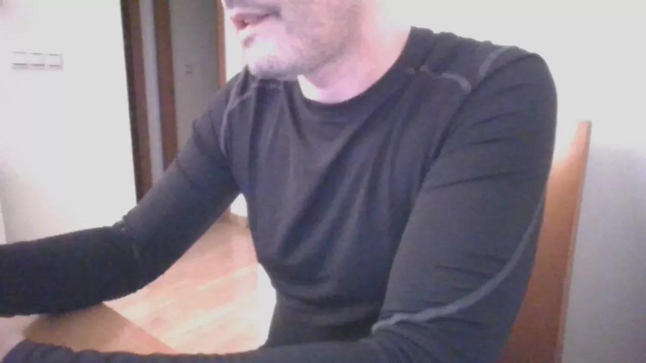 Nenistur on Cam4 