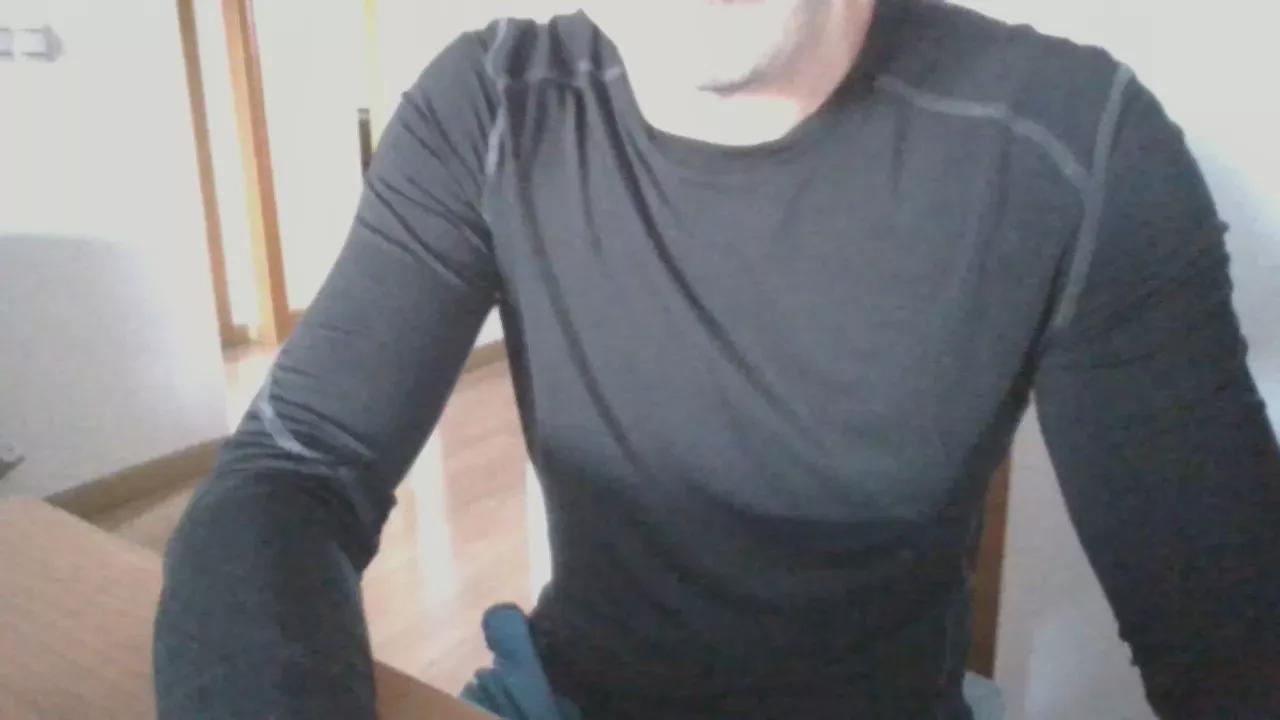 Nenistur on Cam4 