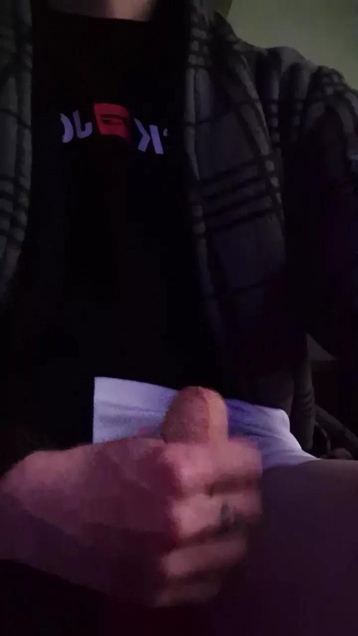 Nino5762 on Cam4 