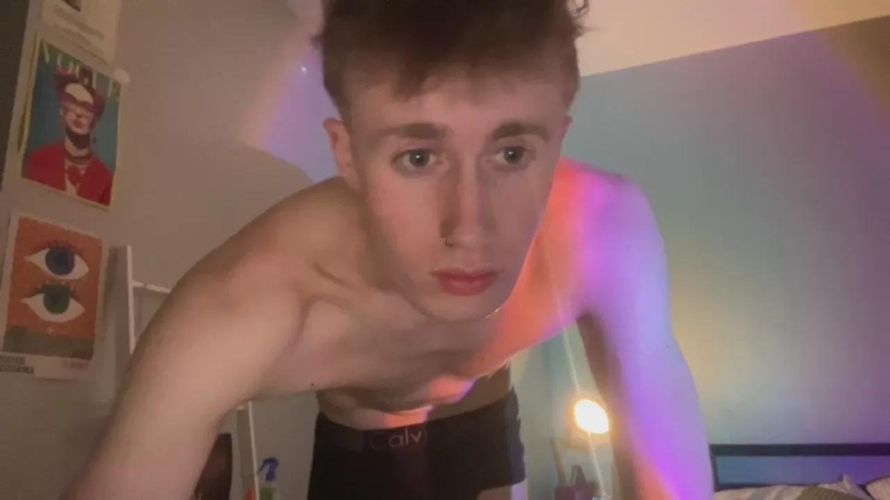 NoahVice on Cam4 