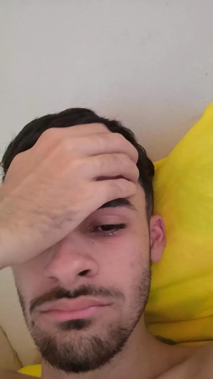 NovinPauzudoo on Cam4 