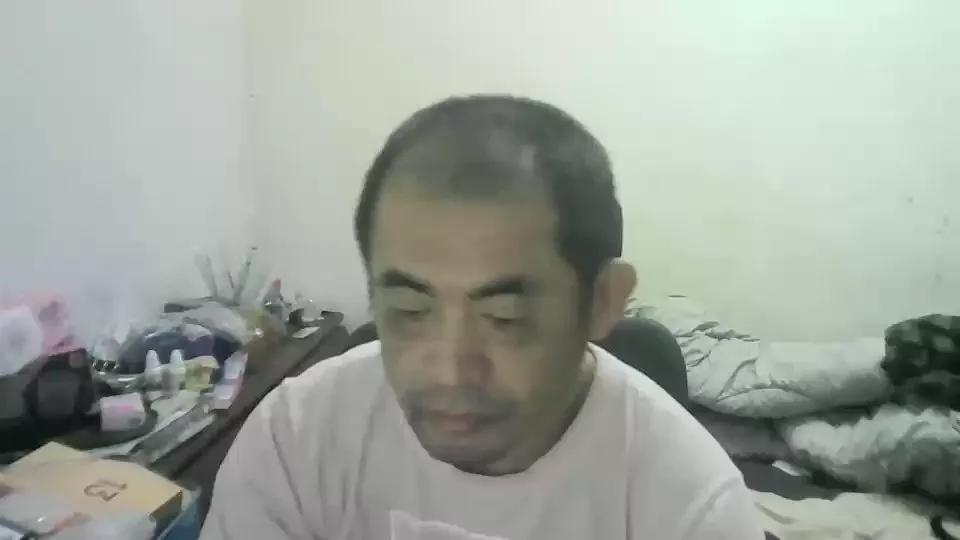nr3819 on Cam4 