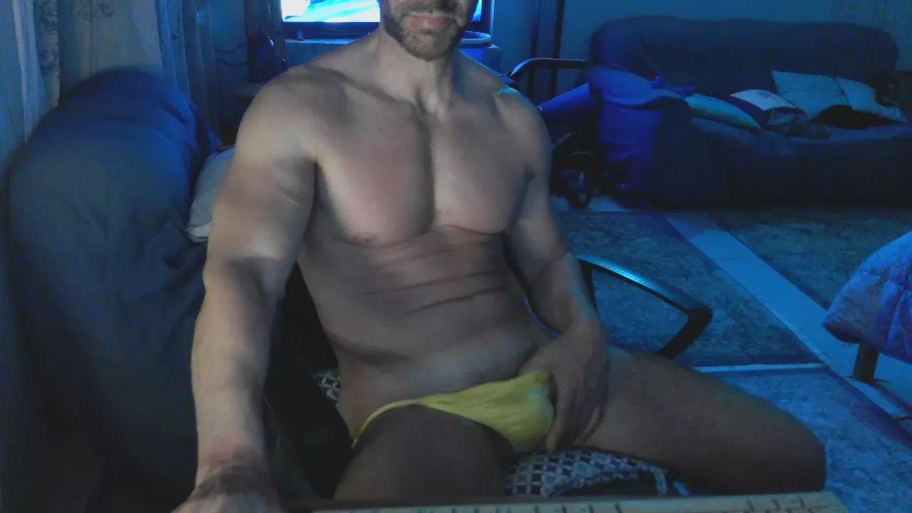 Olmo_hot on Cam4 